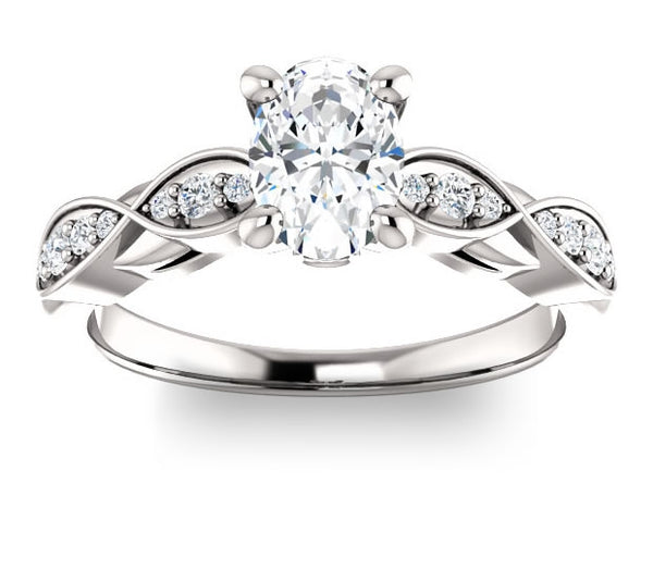 0.90ct (7.0x5.0mm) Oval  14K White Gold Engagement Ring with Side Stones