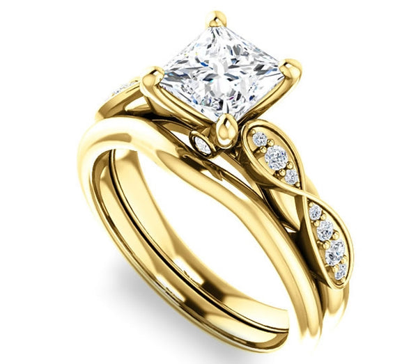 1.30ct (6.0mm) Princess  14K Yellow Gold Engagement Ring with Side Stones