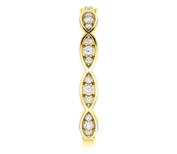 14k Yellow Gold Ladies Band with Gem Accents (0.22ctw)